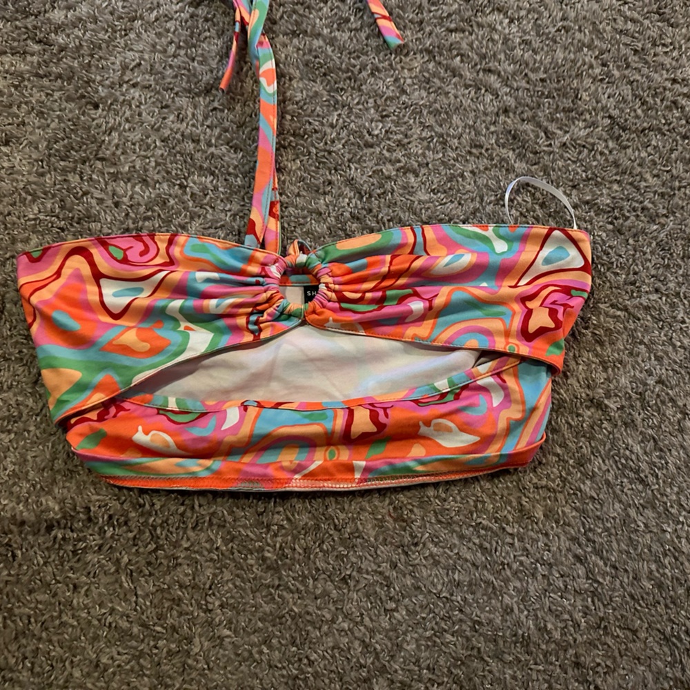 Cute retro crop top